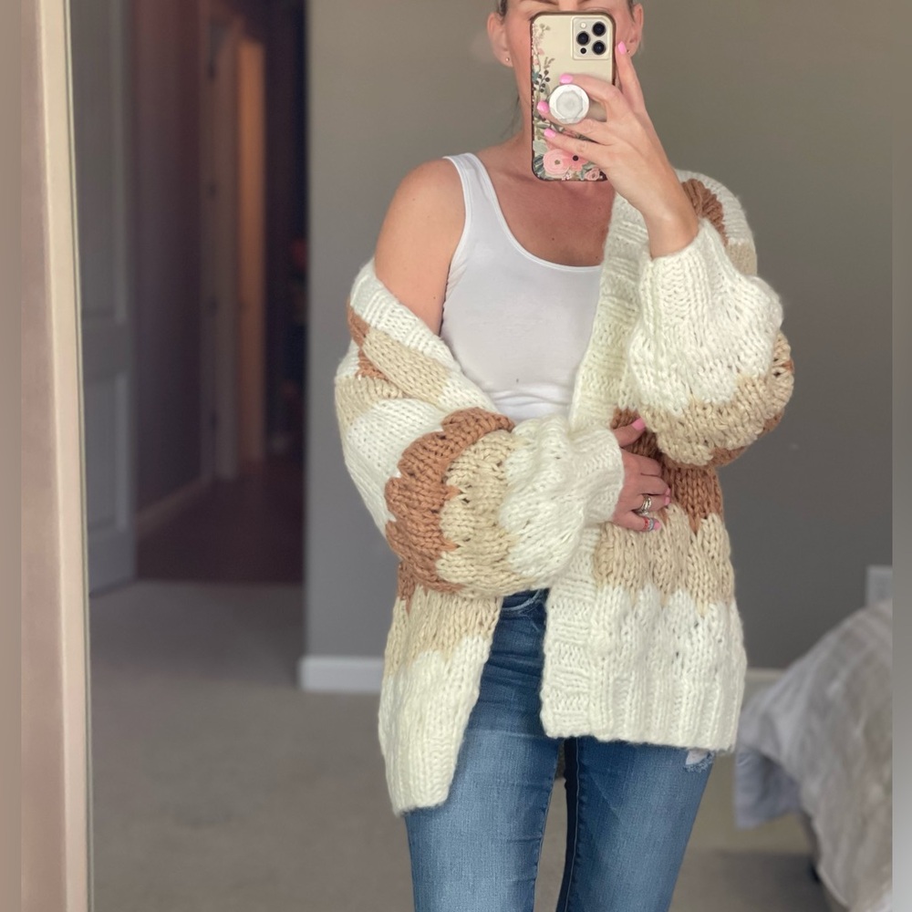 Crocheted Ivory tan and cream cozy oversized open cardigan - s/m & m/l - Picture 4 of 5